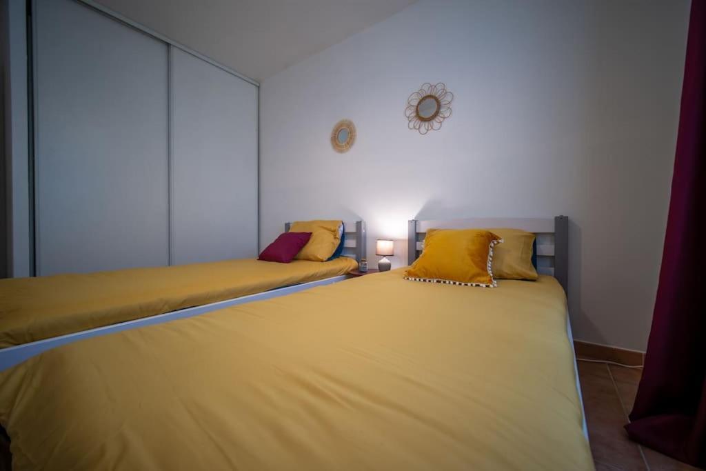 Appartement Tout Equipe Terrasse Et Parking Prive 马赛 外观 照片