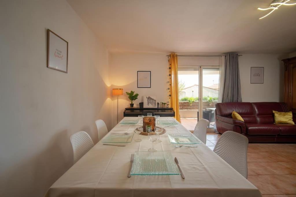 Appartement Tout Equipe Terrasse Et Parking Prive 马赛 外观 照片